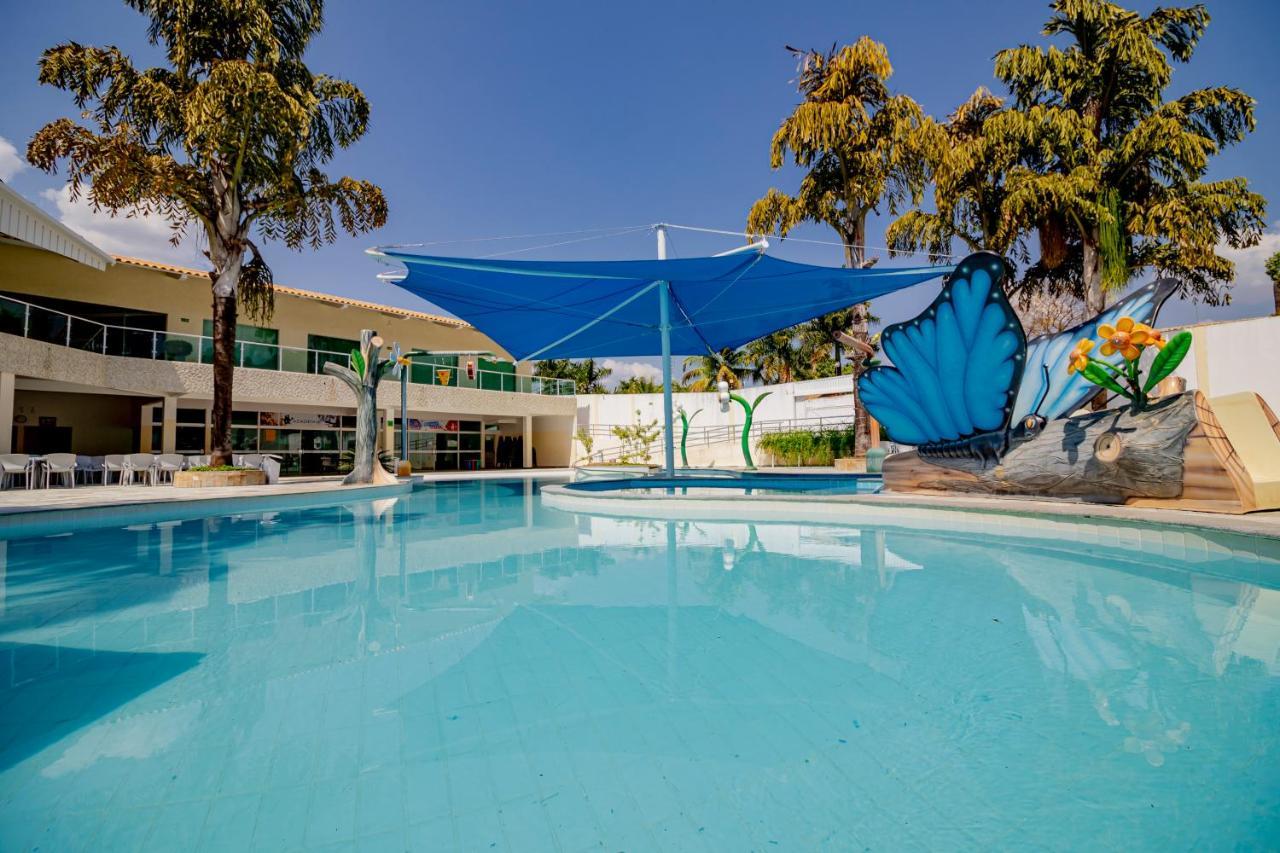 Diroma Resort Com Um Dia No Acqua Park Caldas Novas Luaran gambar