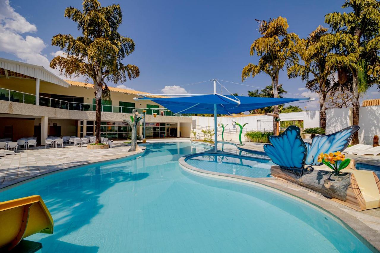 Diroma Resort Com Um Dia No Acqua Park Caldas Novas Luaran gambar