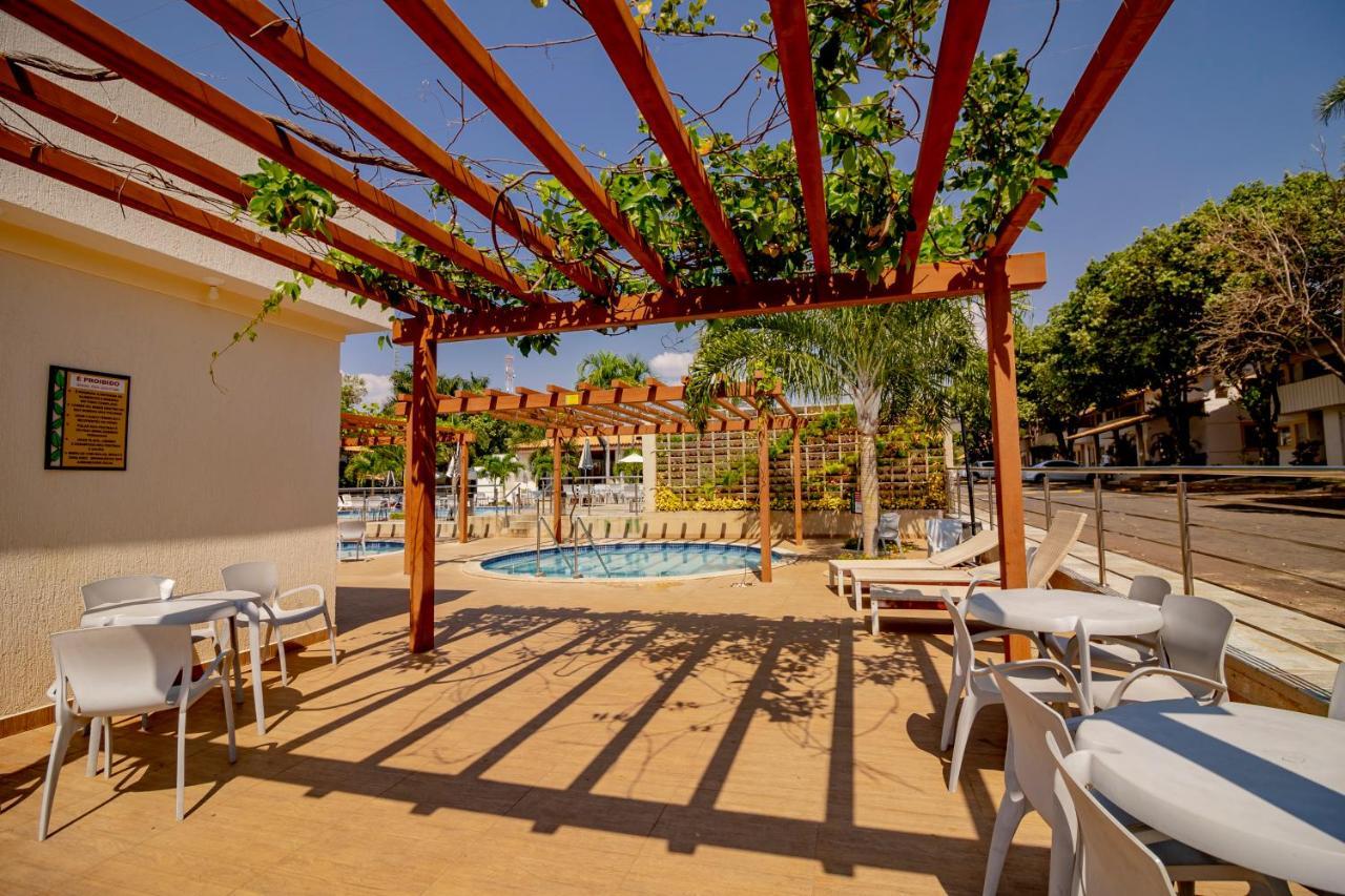 Diroma Resort Com Um Dia No Acqua Park Caldas Novas Luaran gambar