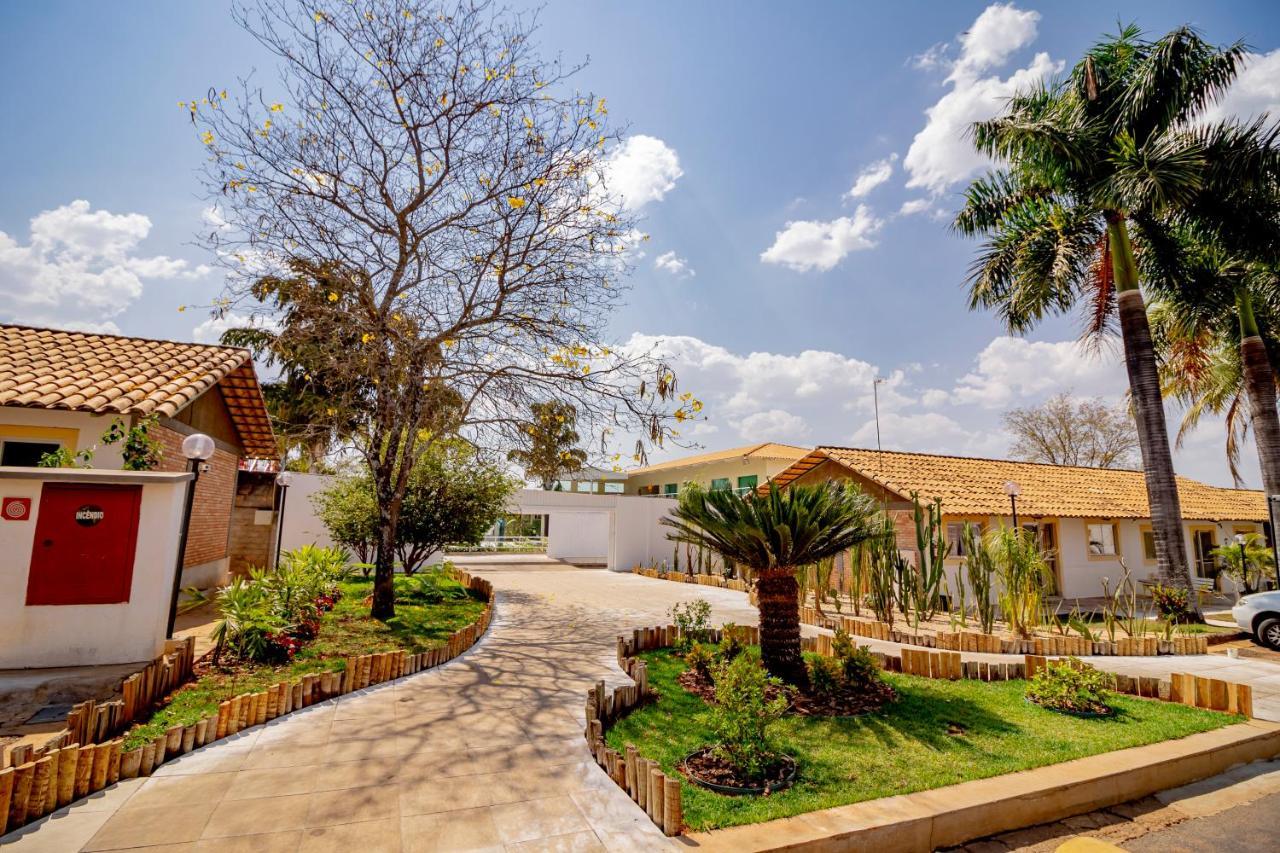 Diroma Resort Com Um Dia No Acqua Park Caldas Novas Luaran gambar