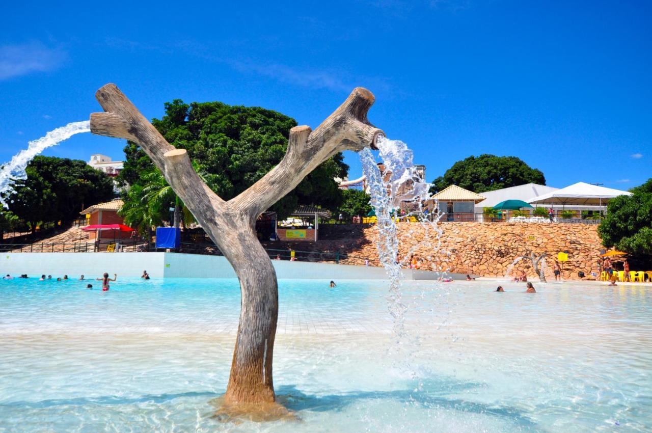 Diroma Resort Com Um Dia No Acqua Park Caldas Novas Luaran gambar