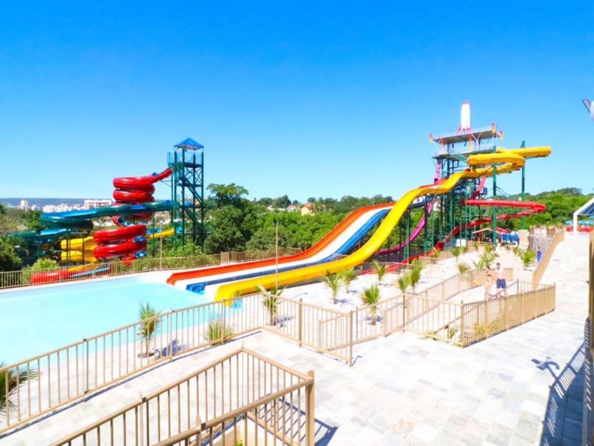 Diroma Resort Com Um Dia No Acqua Park Caldas Novas Luaran gambar