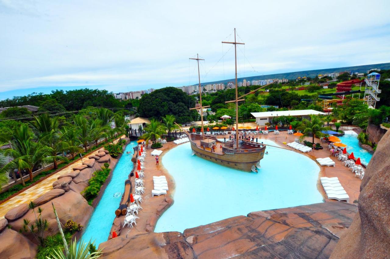 Diroma Resort Com Um Dia No Acqua Park Caldas Novas Luaran gambar